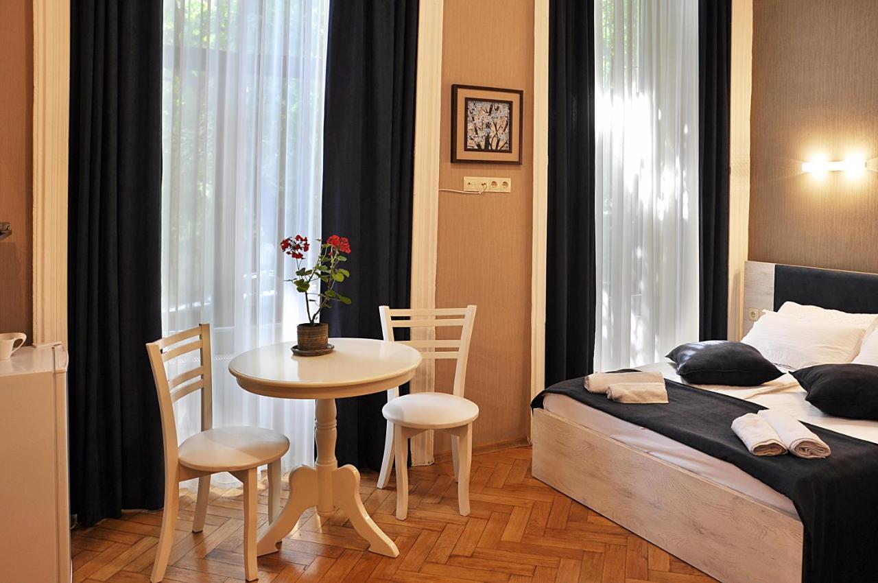 Hb Apartments Mari Brose تبليسي المظهر الخارجي الصورة
