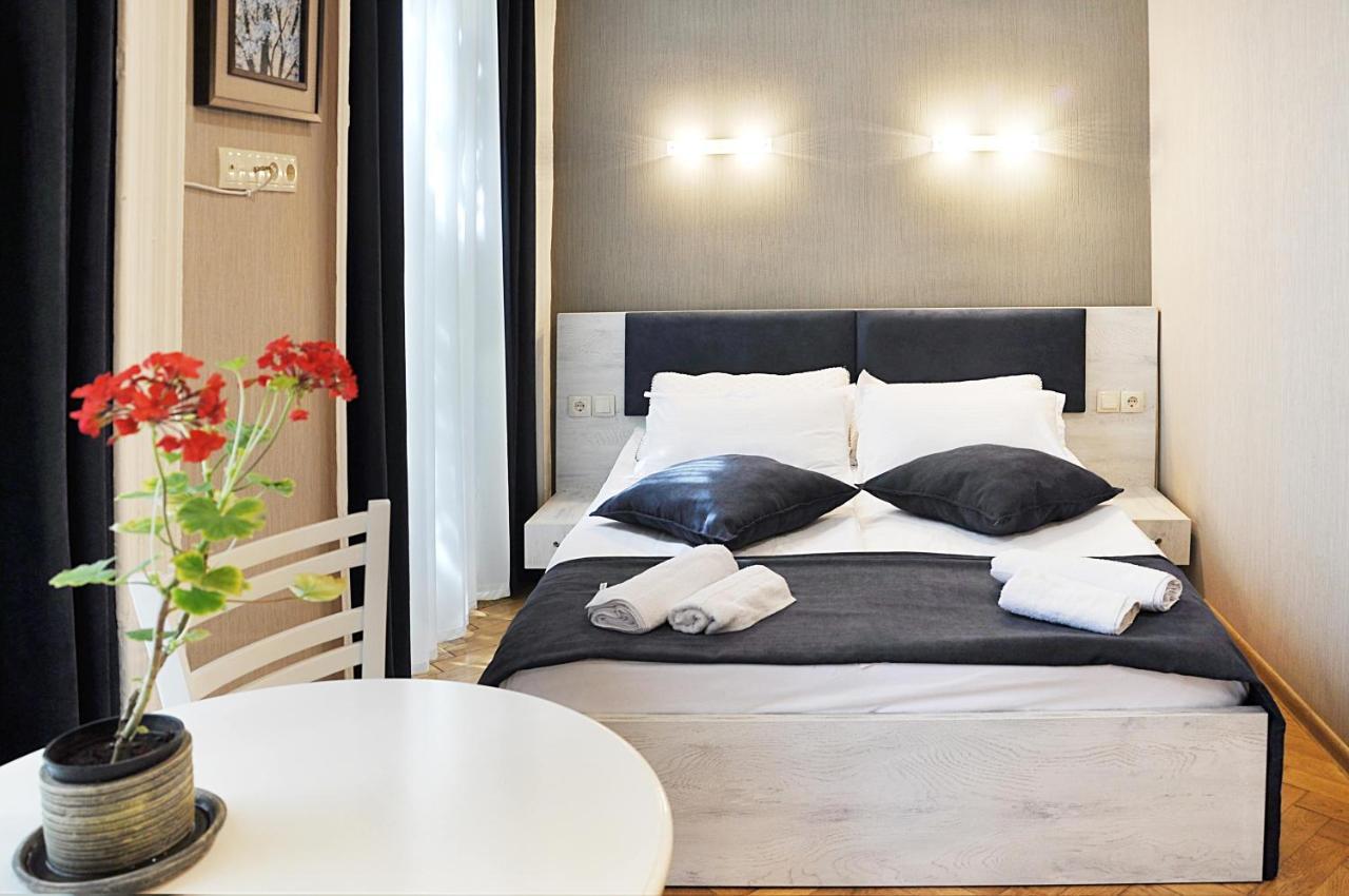 Hb Apartments Mari Brose تبليسي المظهر الخارجي الصورة