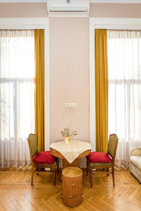 Hb Apartments Mari Brose تبليسي المظهر الخارجي الصورة