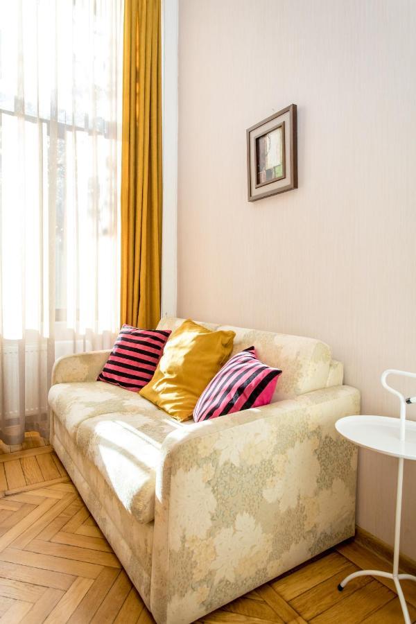 Hb Apartments Mari Brose تبليسي المظهر الخارجي الصورة