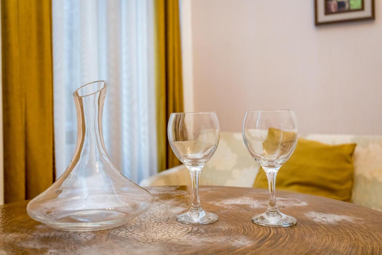 Hb Apartments Mari Brose تبليسي المظهر الخارجي الصورة