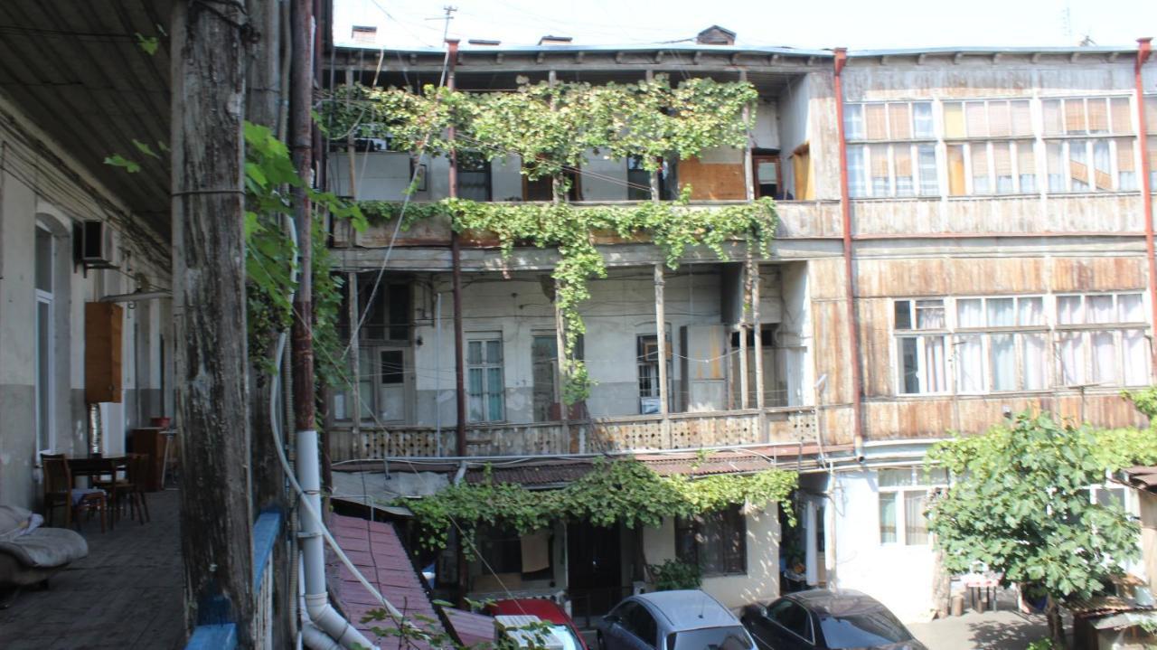 Hb Apartments Mari Brose تبليسي المظهر الخارجي الصورة